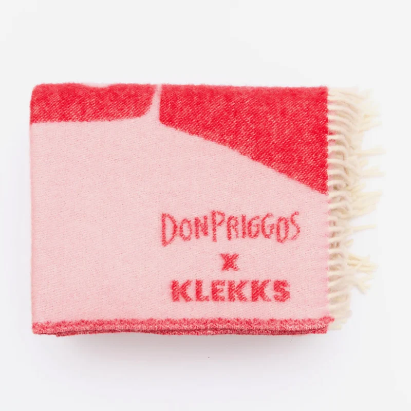 Klekks × donpriggos No. 33 Wolldecke