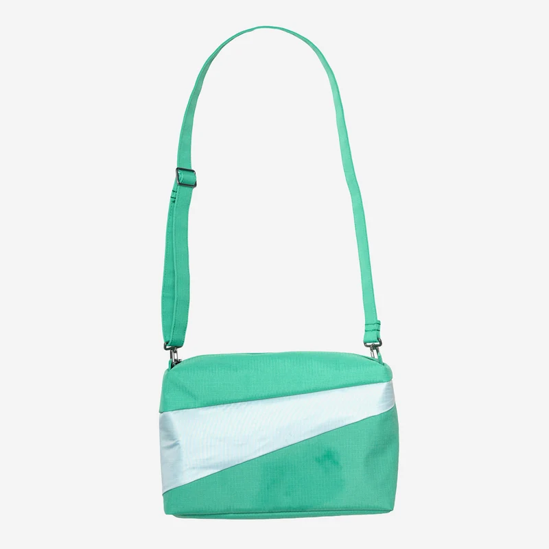 The New Bum Bag M Holly Green & Surf Spray