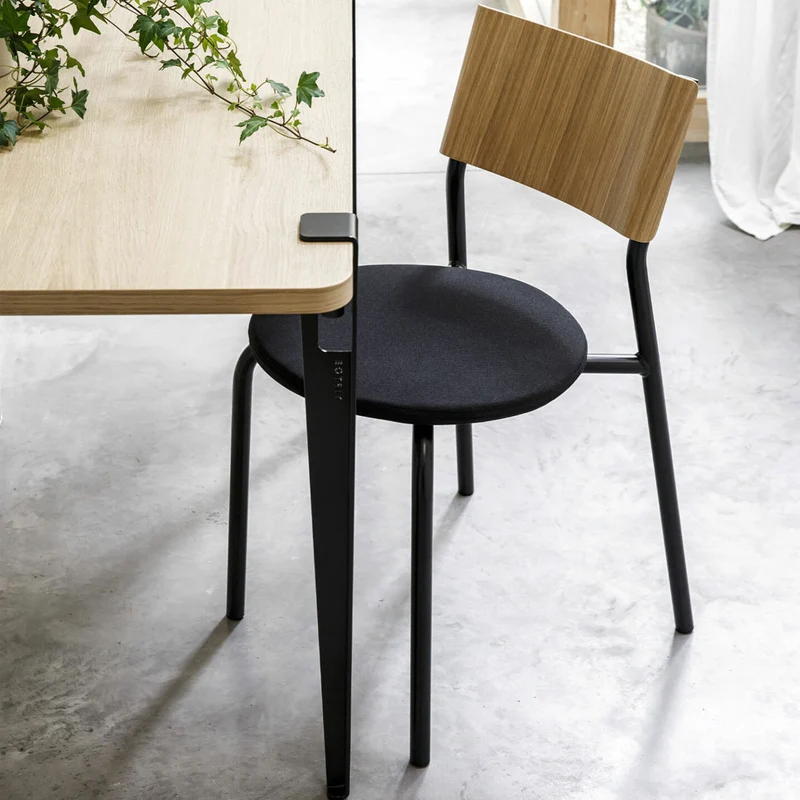 SSD Soft Chair - Stuhl mit recycelter Sitzfläche