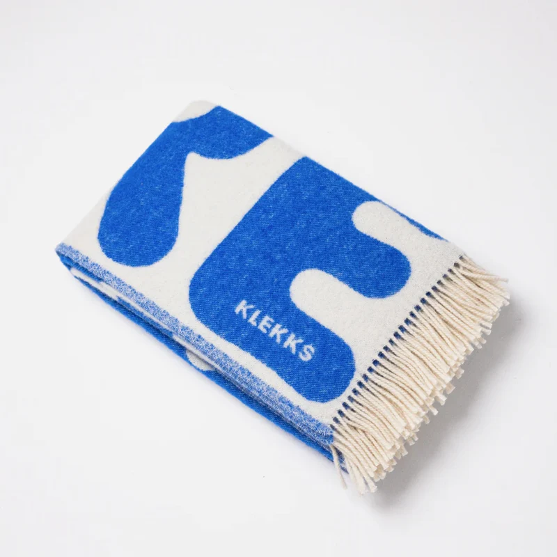 Klekks No. 11 Amore Blue Wolldecke