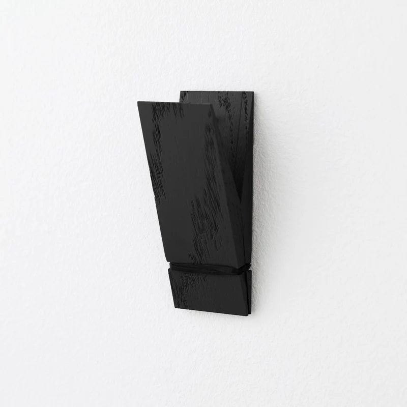 Pinch Black