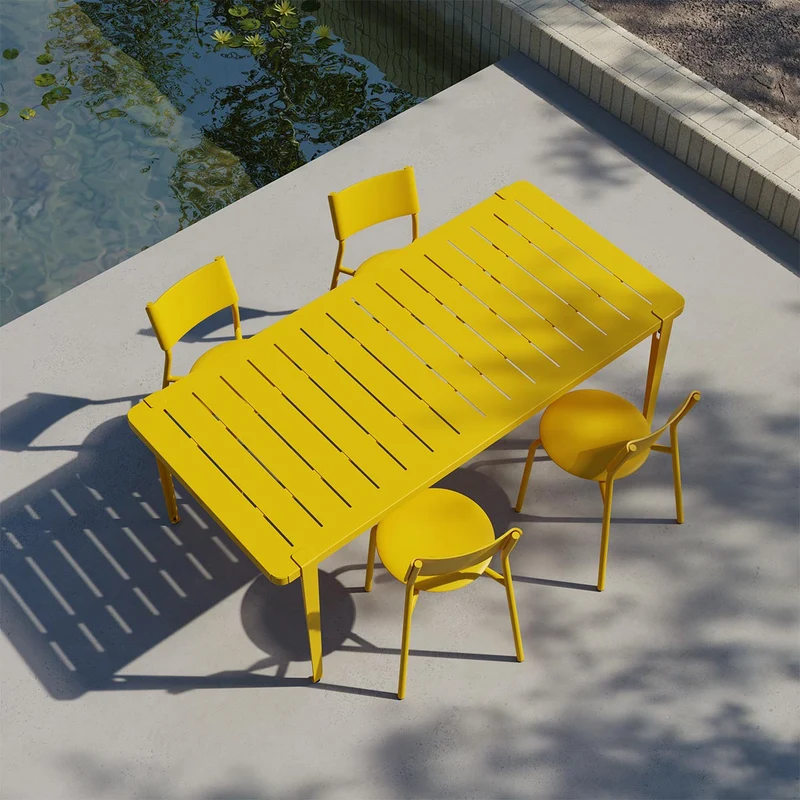 Outdoor Table – MIDI Collection
