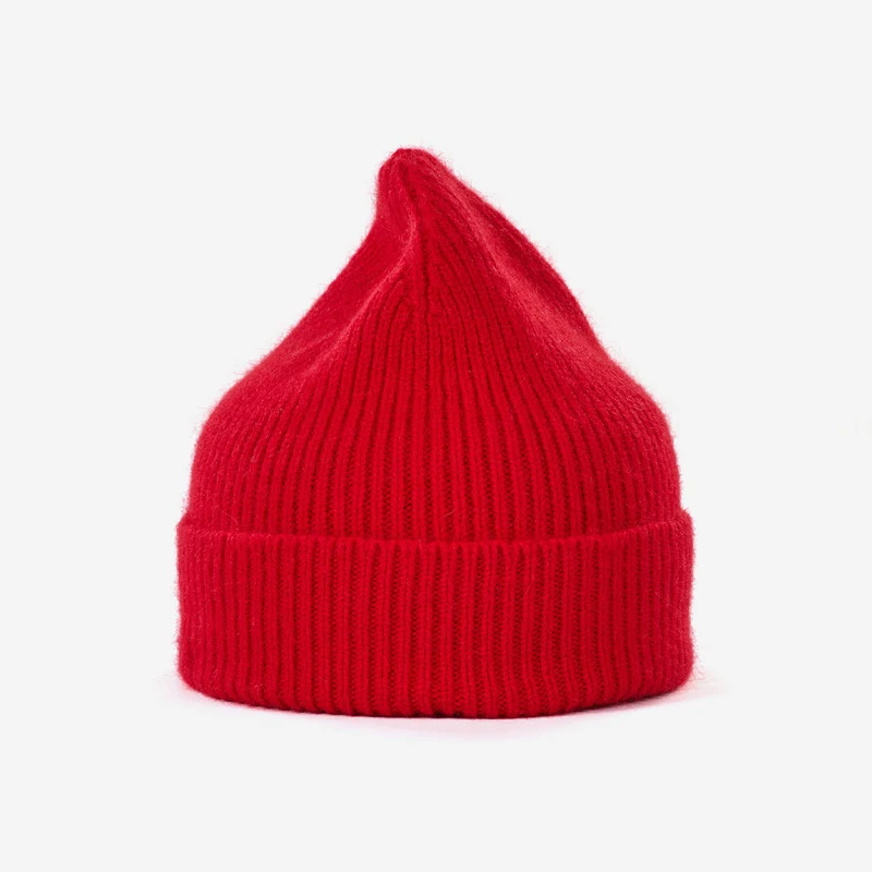 Beanie Crimson