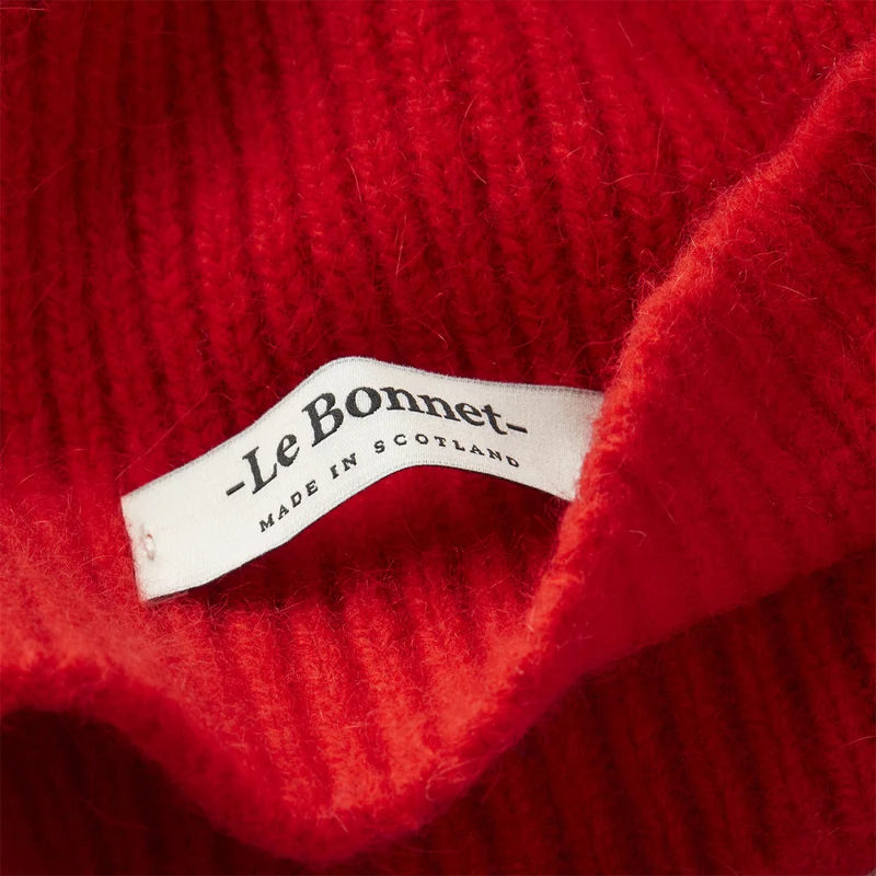 Beanie Crimson