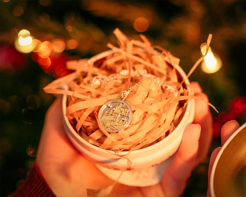 Harry Potter - Yule Ball Weihnachtskugel mit Kette