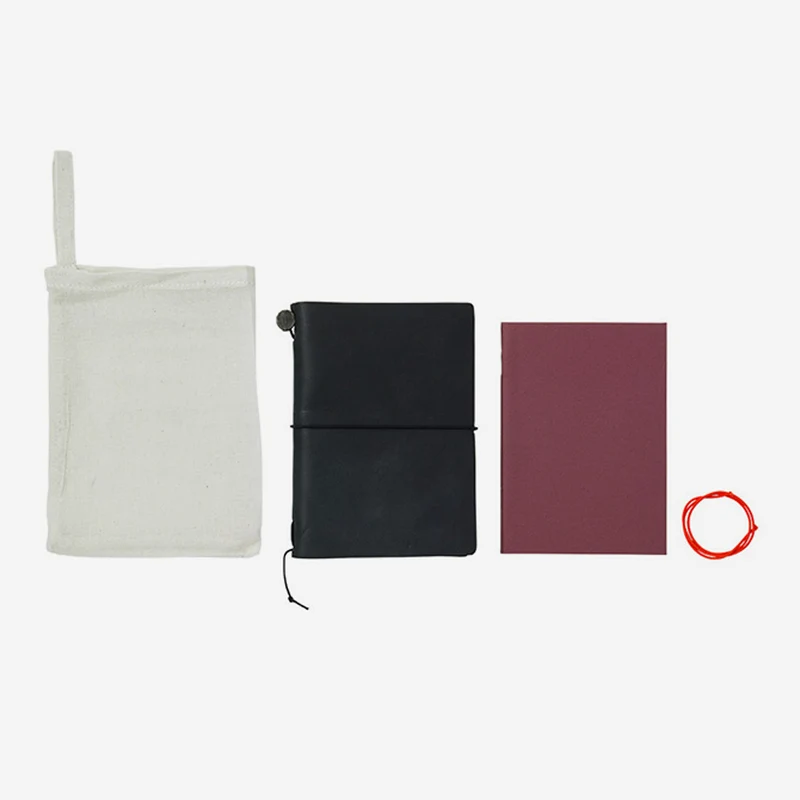 TRAVELER'S Notebook Passport Size Black