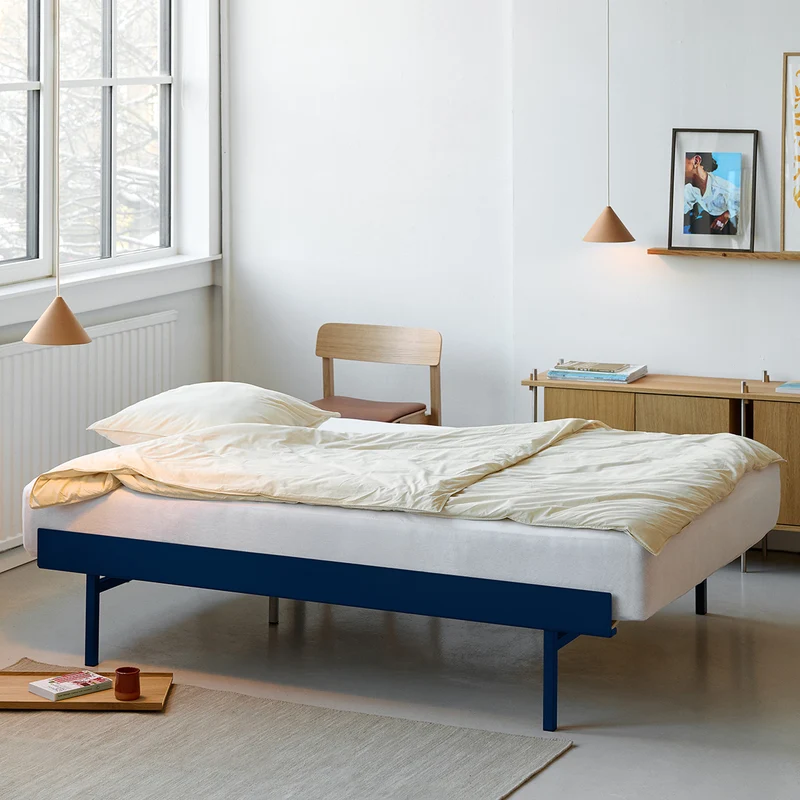 MOEBE Bed 90cm High