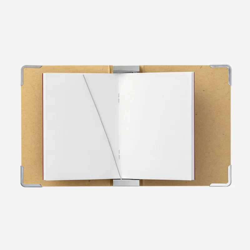 016. Binder Passport Size