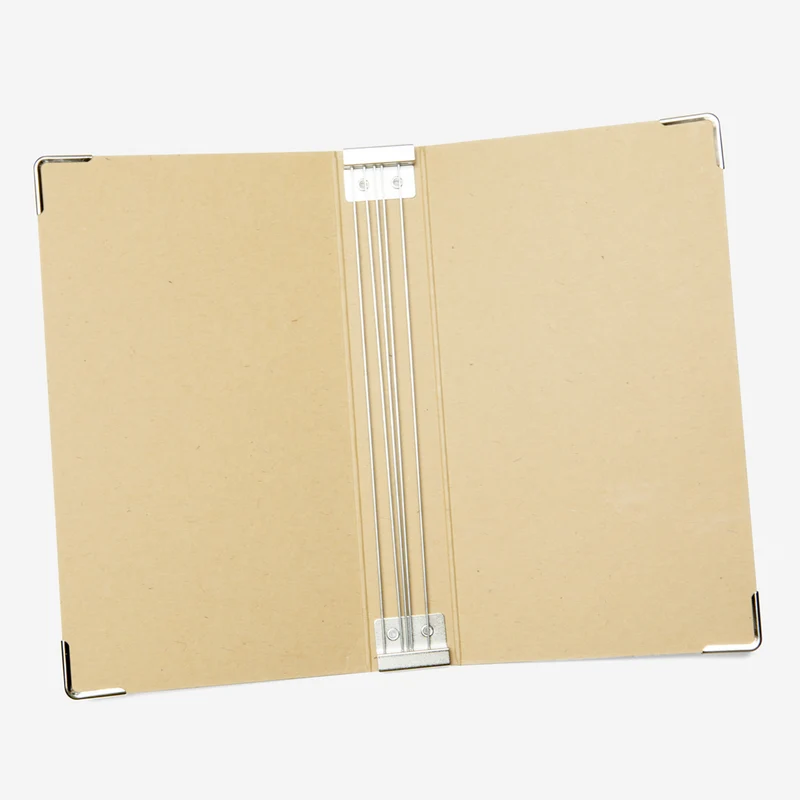 011. Binder
