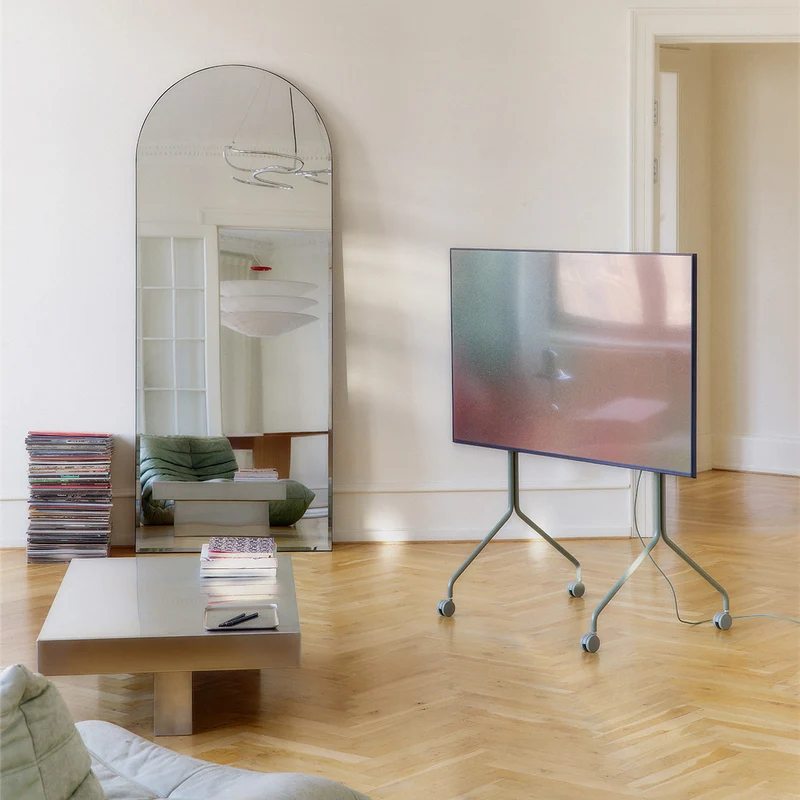 Moon Rollin' Tall TV-Ständer