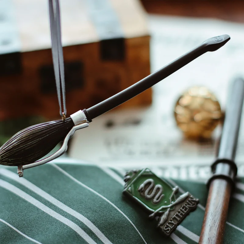 Harry Potter - Nimbus 2001 Weihnachtsbaum-Schmuck