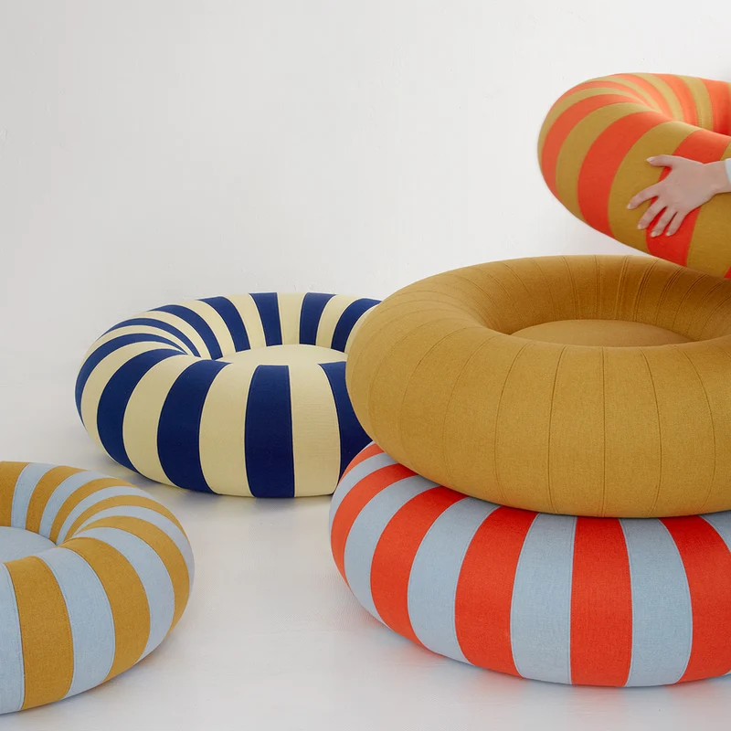 Float Large Dark Blue/Red