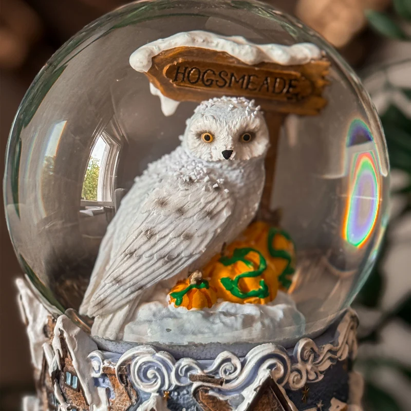 Harry Potter - Hogsmeade Village Schneekugel