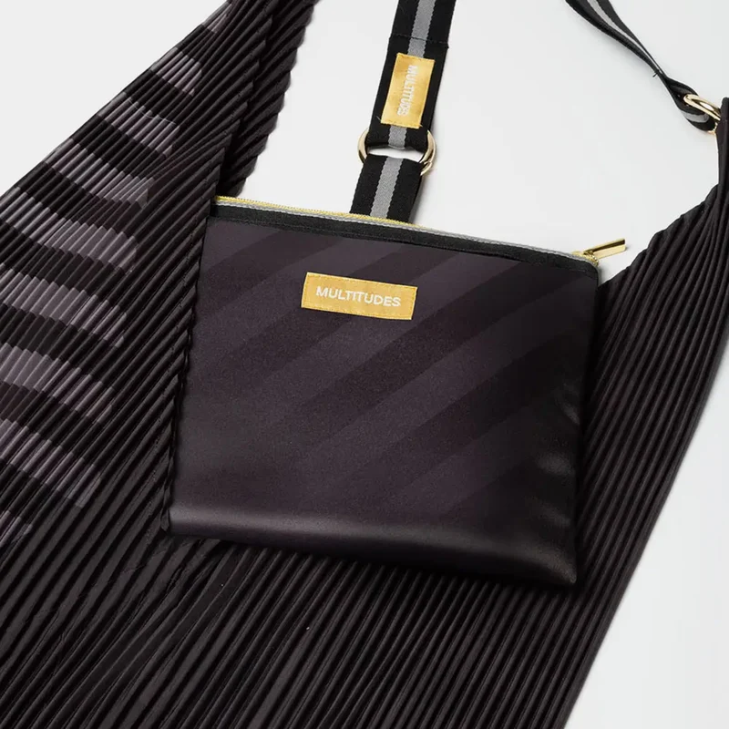 Pouch Claudia Black