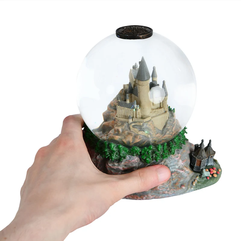 Harry Potter - Hogwarts mit Hagrids Hütte Schneekugel mit Glitter