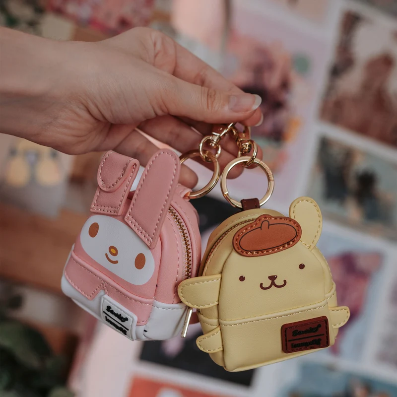 Hello Kitty - 50th Anniversary Classic Mystery Rucksack Schlüsselanhänger