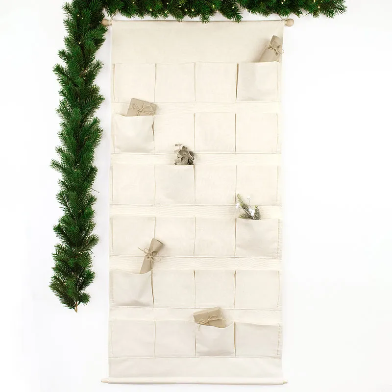 Adventskalender zum Befüllen Wandkalender aus Stoff zum Aufhängen personalisierbar mit Wunschname XXL Boho Weihnachtshäuser