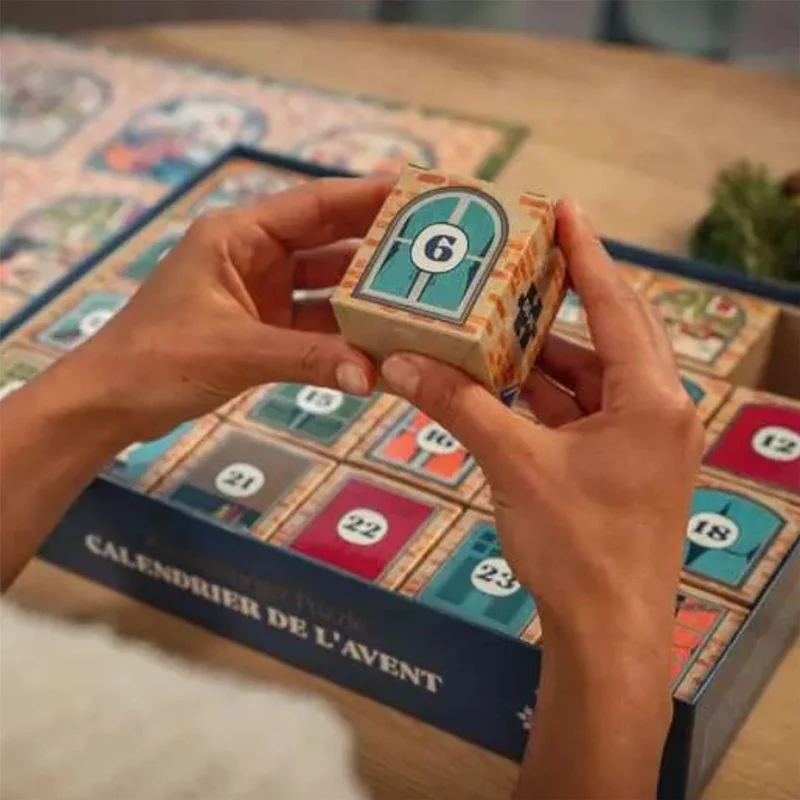 Ravensburger Puzzle Advent Calendar Christmas at Home, 24 Mini Puzzles