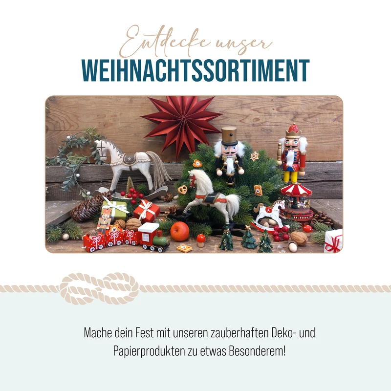 Weihnachtsbaum Aufsteller aus Filz, gruen mit Holzfuss, 12x24x4 cm