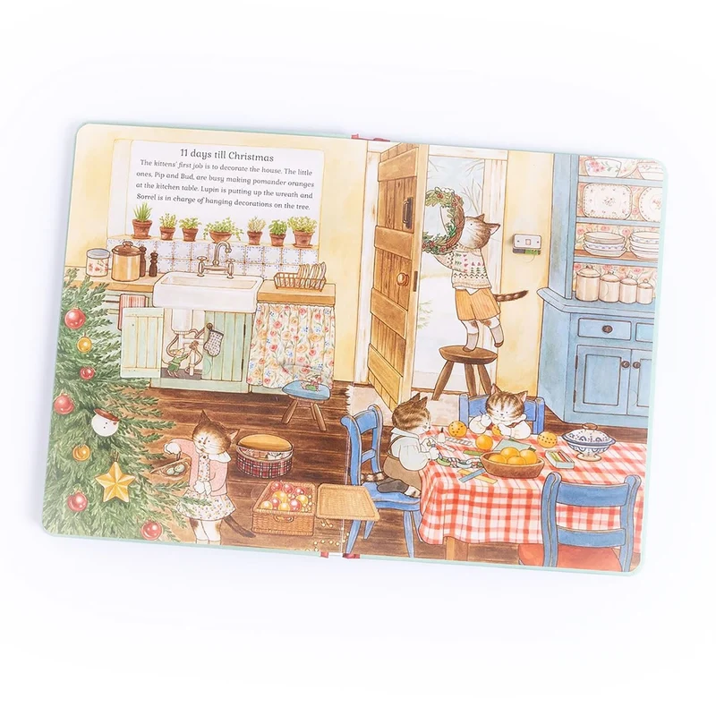 Cat Family Christmas Advent Calendar Lift-the-Flap Book, 24-Page Advent Book