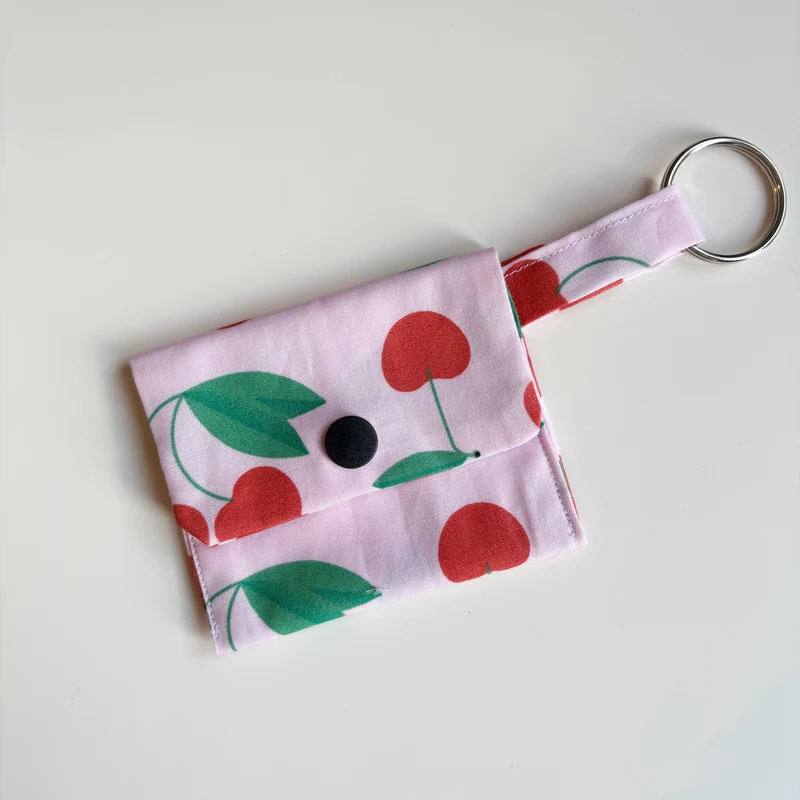 AirPods Case Kirsche