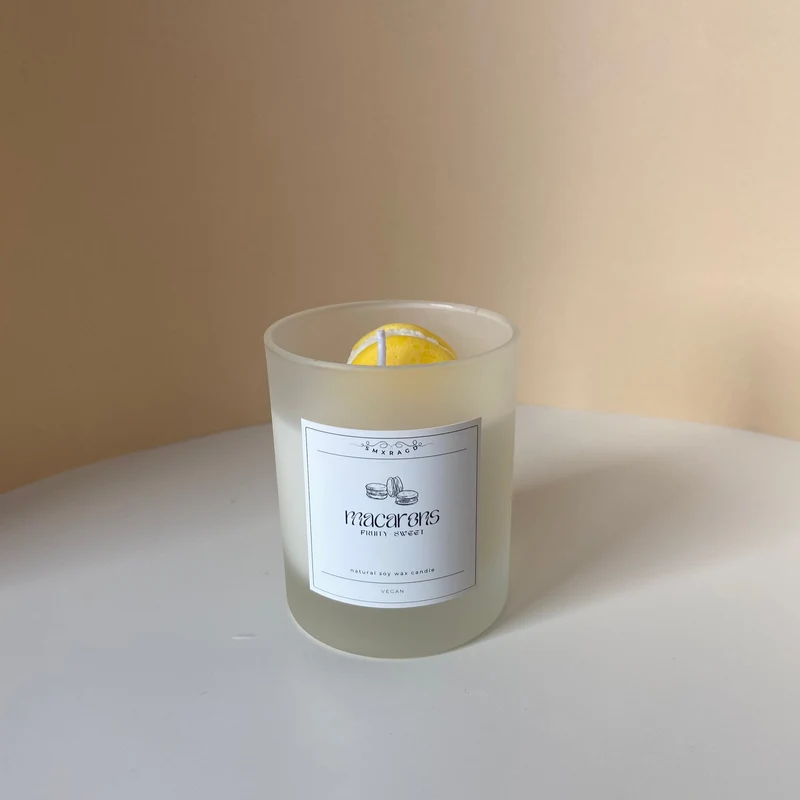 Mango & Passionsfrucht Macaron Duftkerze - 20cl/ 200ml