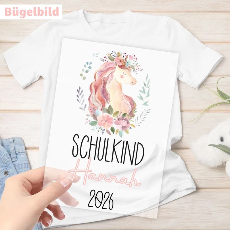 Bügelbild - Schulkind - Wunschname & Wunschjahr - Lovely Unicorn