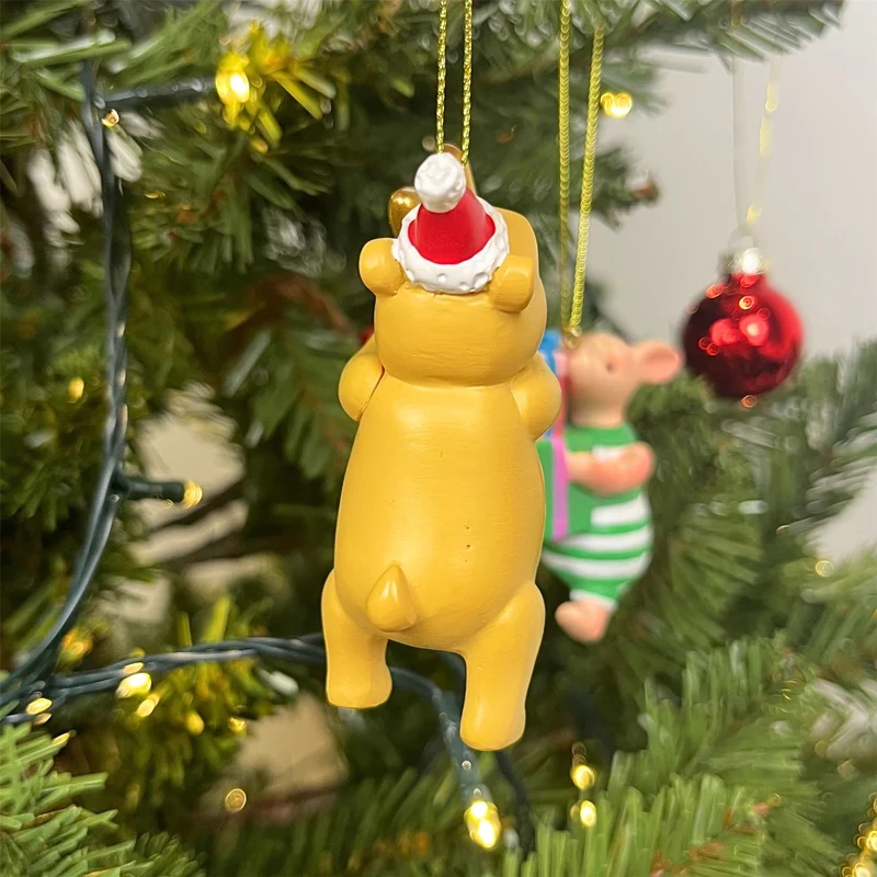 Winnie The Pooh Christmas Tree Decoration with Star, Gisela Graham 8cm