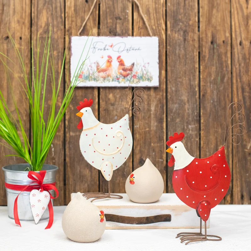 Logbuch-Verlag Deko Hühner Metall 2er Set 25 cm - Huhn Figuren Gartendeko mit Punkten in Rot und Creme - Frühlingsdeko Osterdeko für Garten, Balkon oder Küche