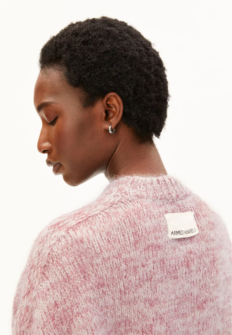 MOULINÉ BRUSHED STRICKPULLOVER | velvet ember-oatmilk