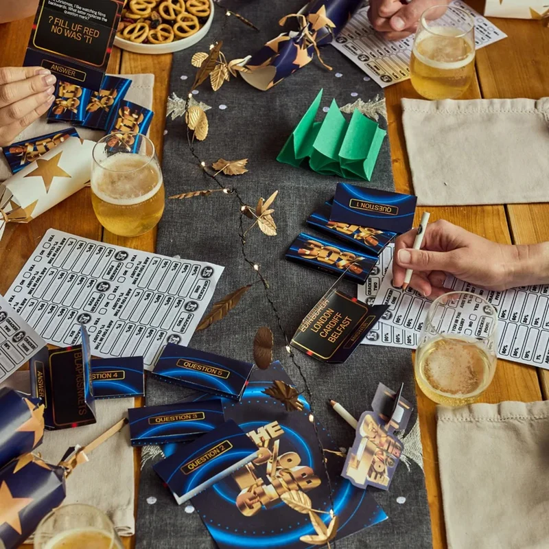The 1% Club Christmas Crackers Pack of 6 with Quiz Questions & Challenges