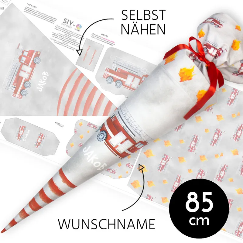 DIY Schultüte zum Selbernähen Schnittmuster auf Stoff mit Wunschname personalisierbar - Feuerwehrauto - 85 cm