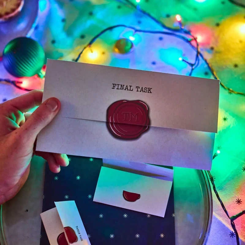 Taskmaster Christmas Crackers Pack of 6 with Original Tasks for Family Fun