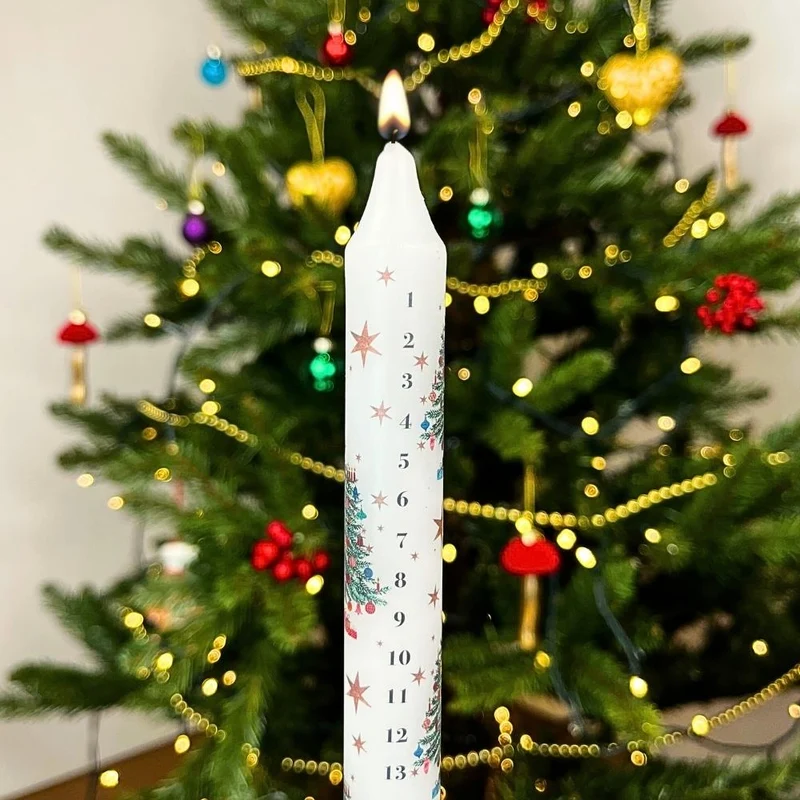 Nostalgic Christmas Tree Advent Candle | Festive Numbered Countdown Candle 23cm