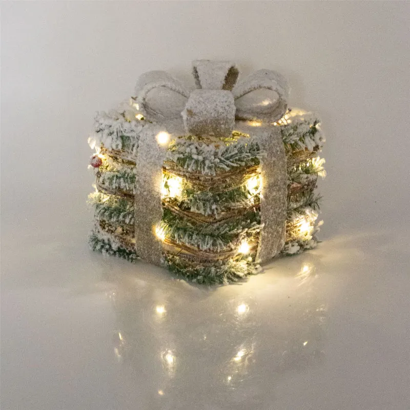Set Of 3 LED Light Up Christmas Present Boxes | 3 Piece Rattan Snow Topped Light Up Xmas Christmas Gift Boxes | LED Christmas Parcels Christmas Decorations