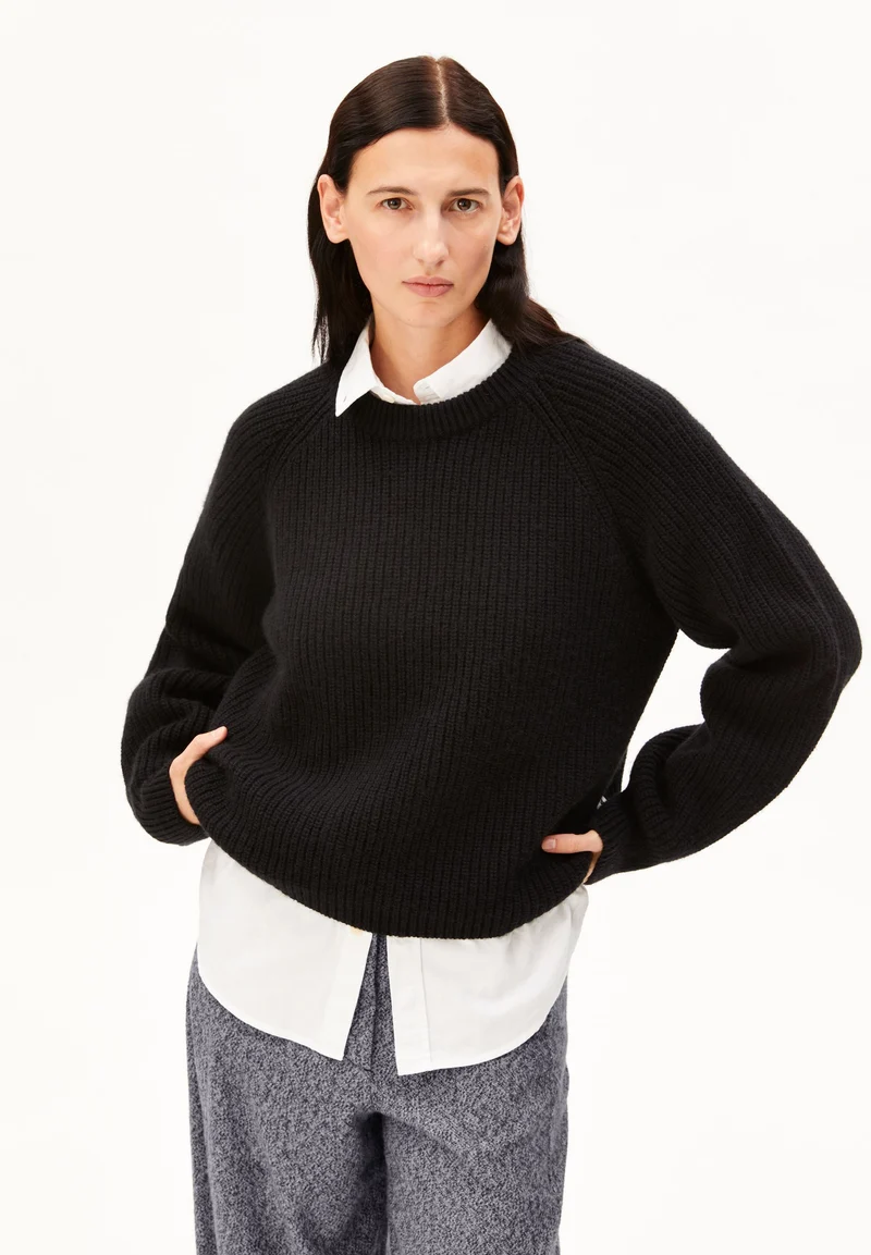RIPP-STRICKPULLOVER | black