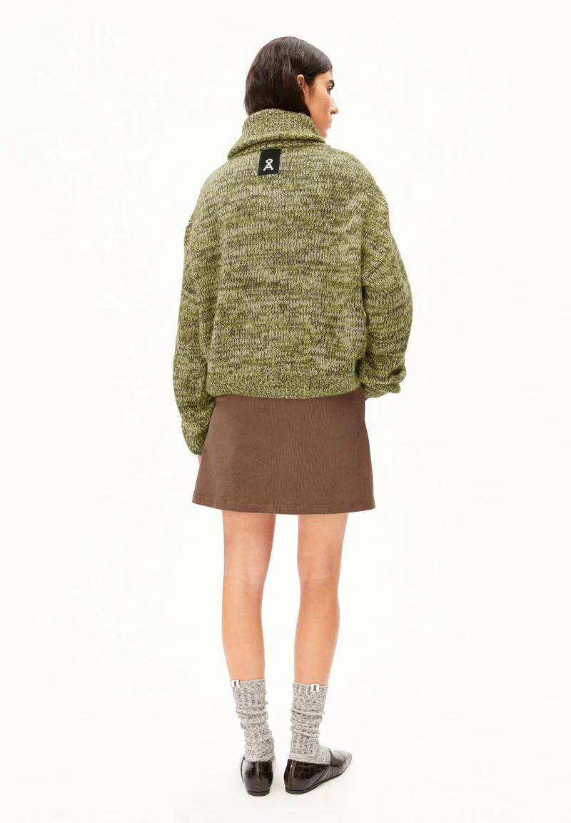 MOULINÉ BRUSHED STRICKJACKE | oatmilk-mosslace