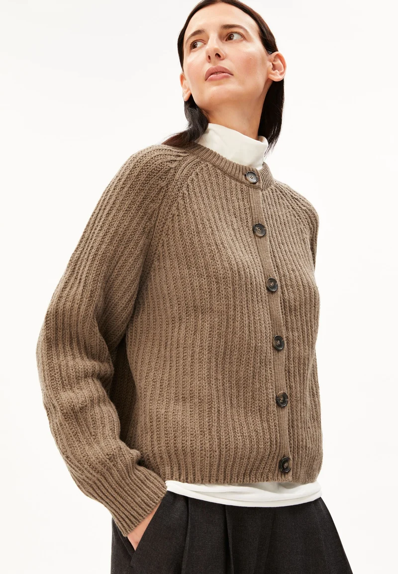RIPP-STRICKJACKE | amberwood