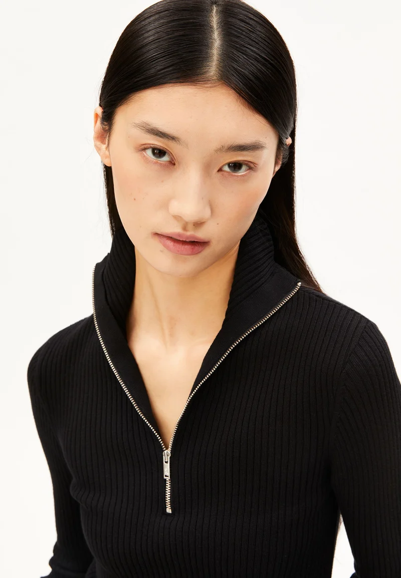 BAUMWOLL-STRICKTROYER | black