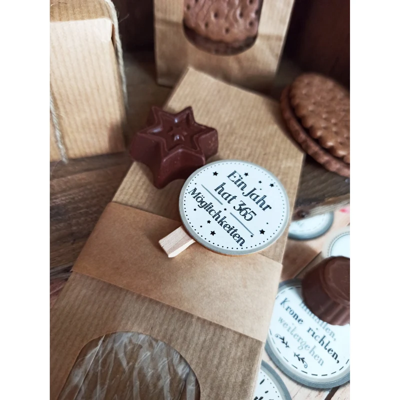 24 Aufkleber mit Sprüchen Motivation + 24 Holzwäscheklammern - Motivationsaufkleber Belohnung Mut machen - beige grau