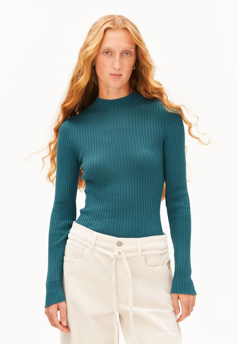 ALAANIA STRICKPULLOVER | petrol velvet
