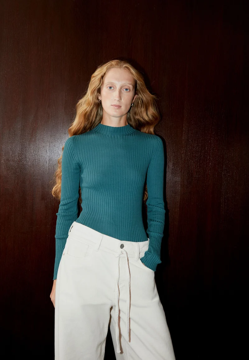 ALAANIA STRICKPULLOVER | petrol velvet
