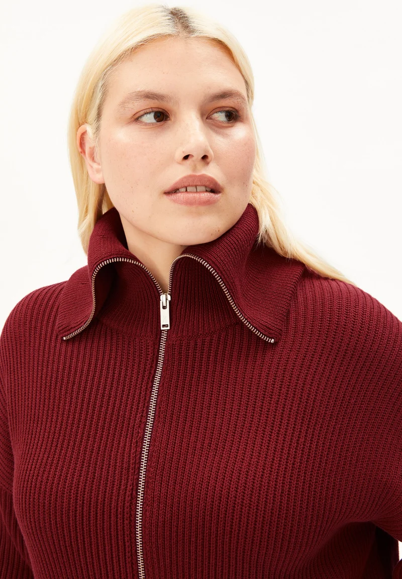 VANISÉ RIPP-STRICKJACKE | velvet red-light velvet red
