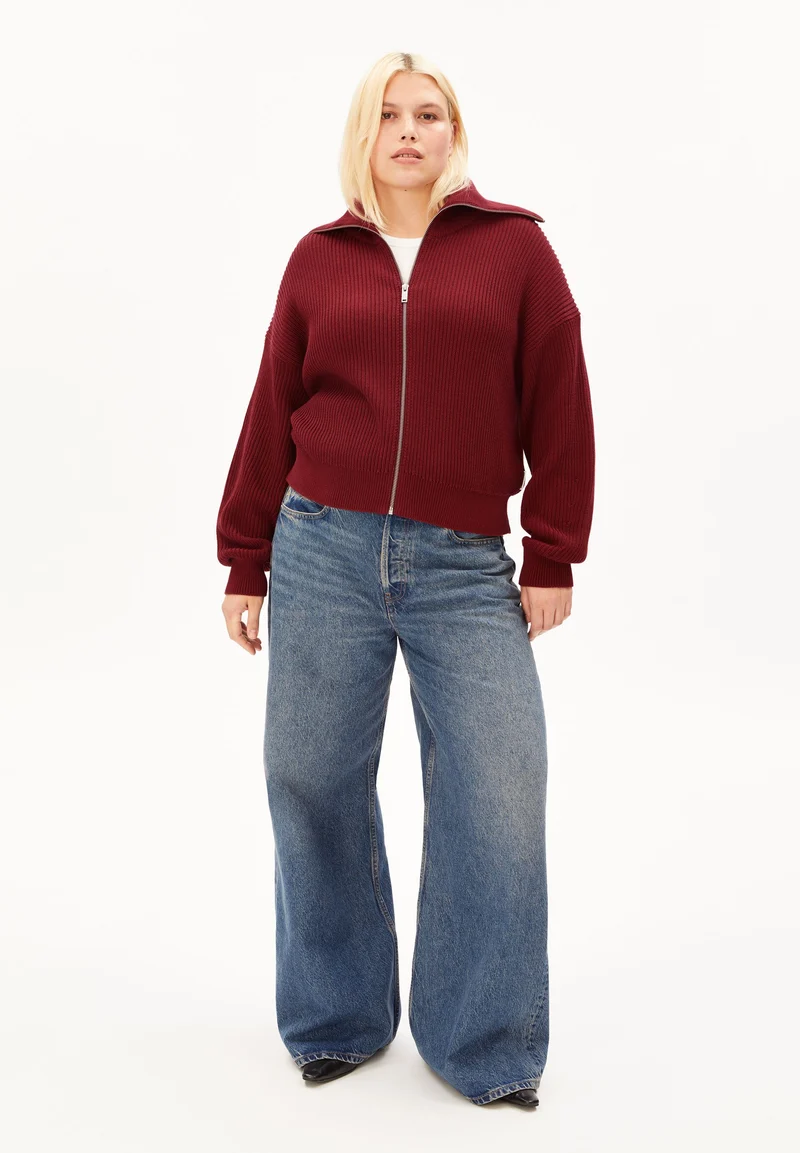 VANISÉ RIPP-STRICKJACKE | velvet red-light velvet red