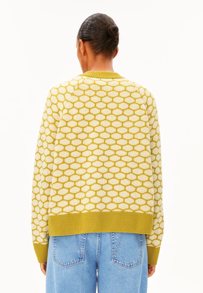 GEPUNKTETER WOLLSTRICKPULLOVER | mosslace-oatmilk