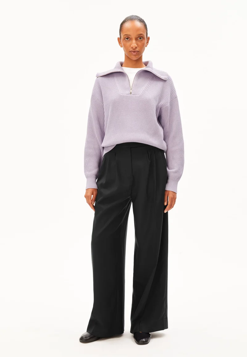 VANISÉ RIPPSTRICK-TROYER | moonlit lilac-dark moonlit lilac