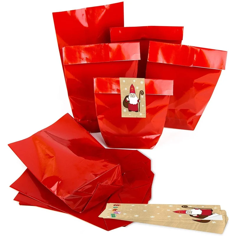 Nikolaustüten mit Boden 14 x 22 x 5,5 cm mit glänzender Santa-Banderole rot