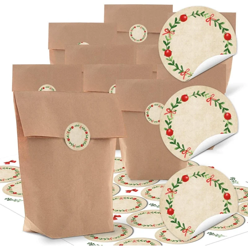 Kraftpapiertüten 16,5 x 26 x 6,6 cm mit runden Weihnachtsaufklebern, mehrere Motive