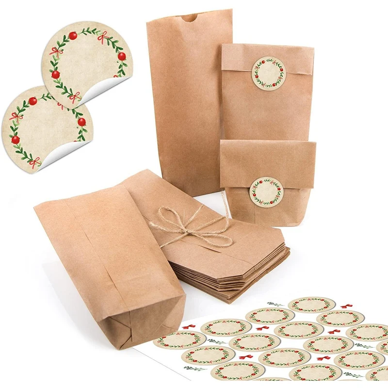 Kraftpapiertüten mit Boden 10,7 x 22 x 4,2 cm mit Weihnachtsaufklebern in verschiedenen Motiven