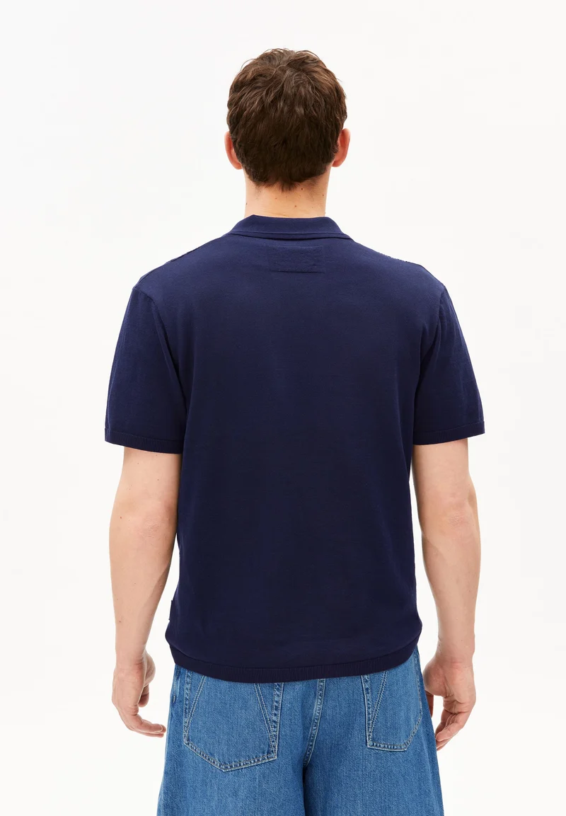 BAUMWOLL-STRICKPOLOSHIRT | tinted navy
